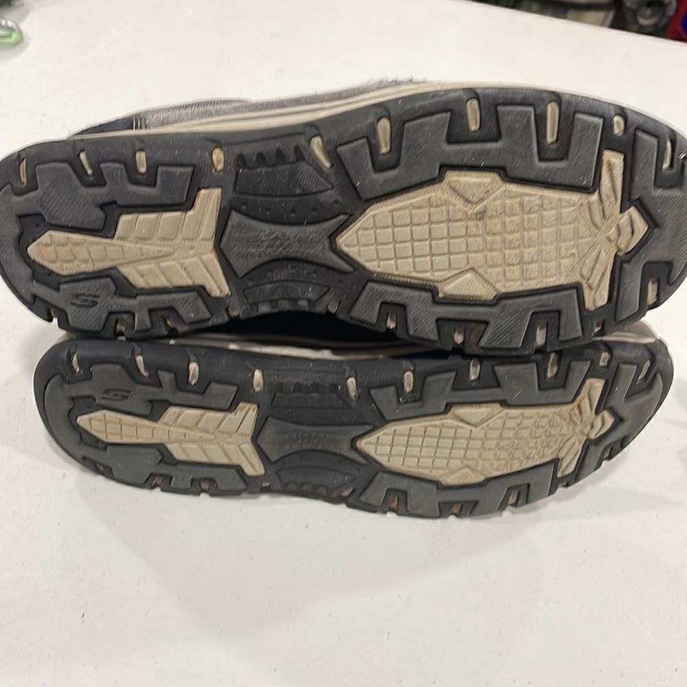 Skechers Creston Relaxed Fit Memory Foam Slip On Loafers. Size 11 Men’s - Picture 7 of 7